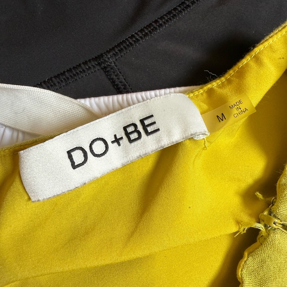 Do+Be Green Ruffle Skort Medium - image 3